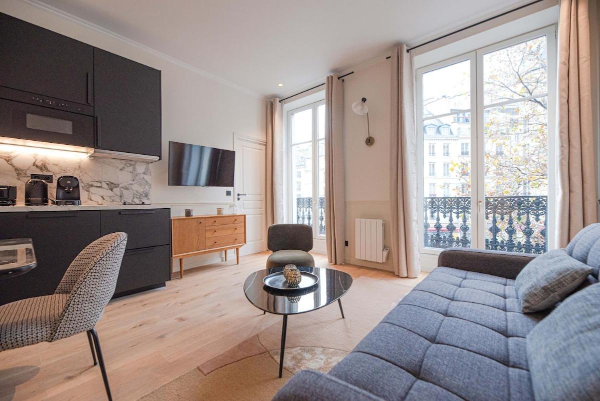 De Luxe Dans Le Centre De 2-4p Appartement
