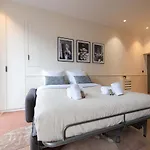 Appartement De Luxe Dans Le Centre De Paris 2-4P